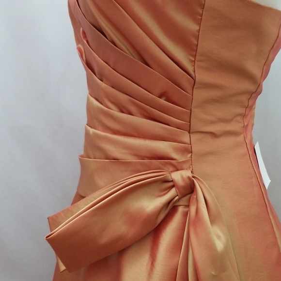 Private Collection Evening Gown sz.8 RUNS SMALL - Picture 4 of 6